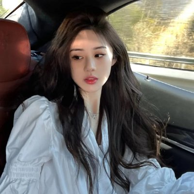 景是梨花羡意长